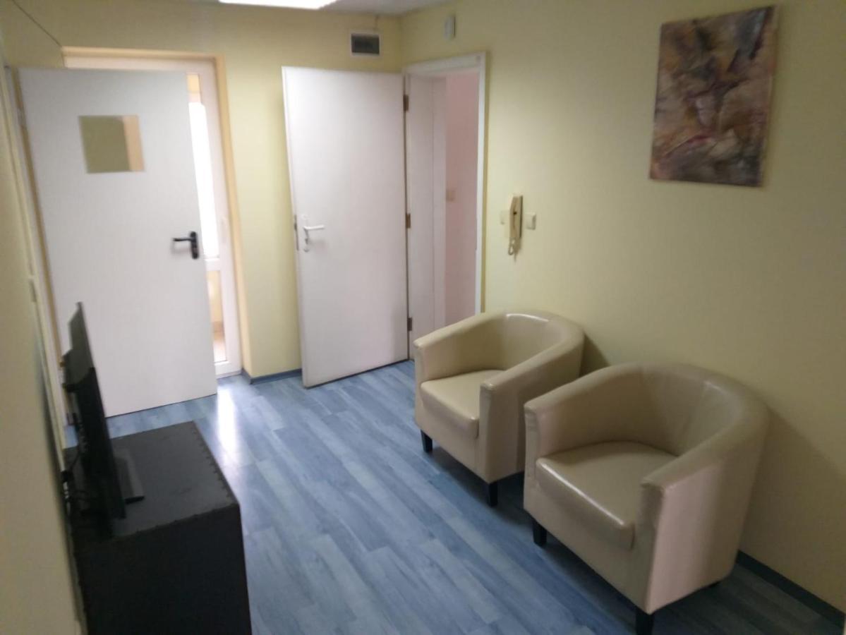 Happy Hostel София Экстерьер фото