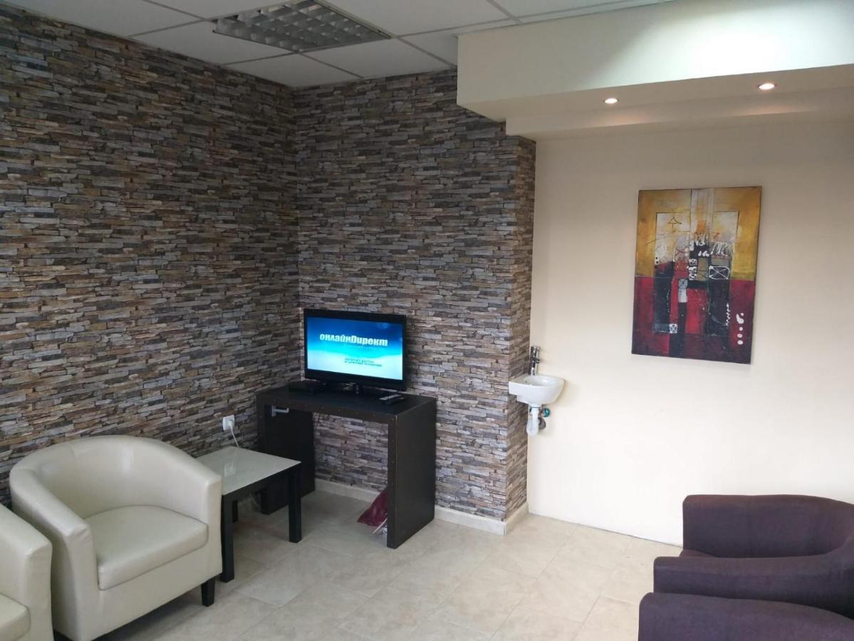 Happy Hostel София Экстерьер фото